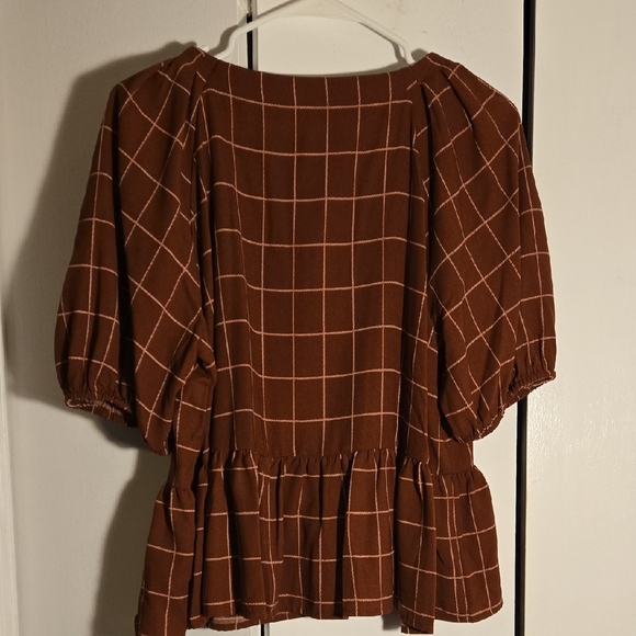 LC Lauren Conrad Brown Plaid V-Neck Blouse - Picture 5 of 10